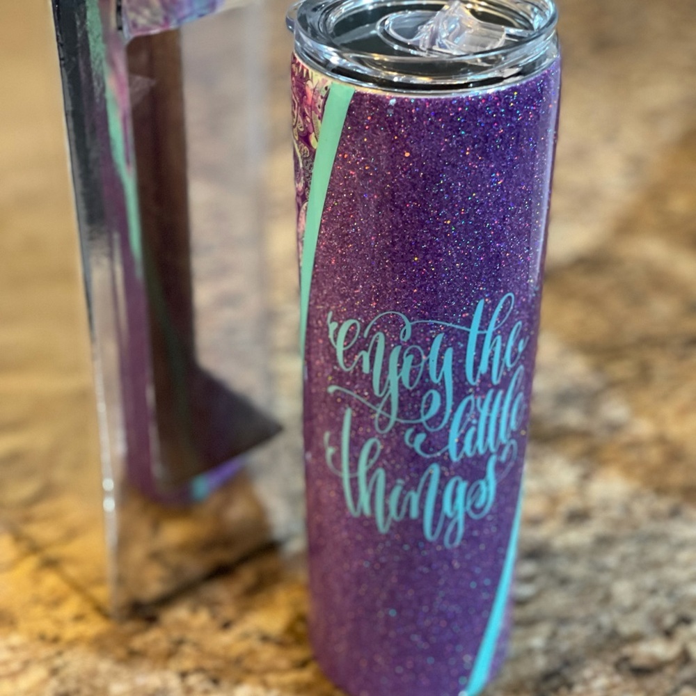 Custom cup
